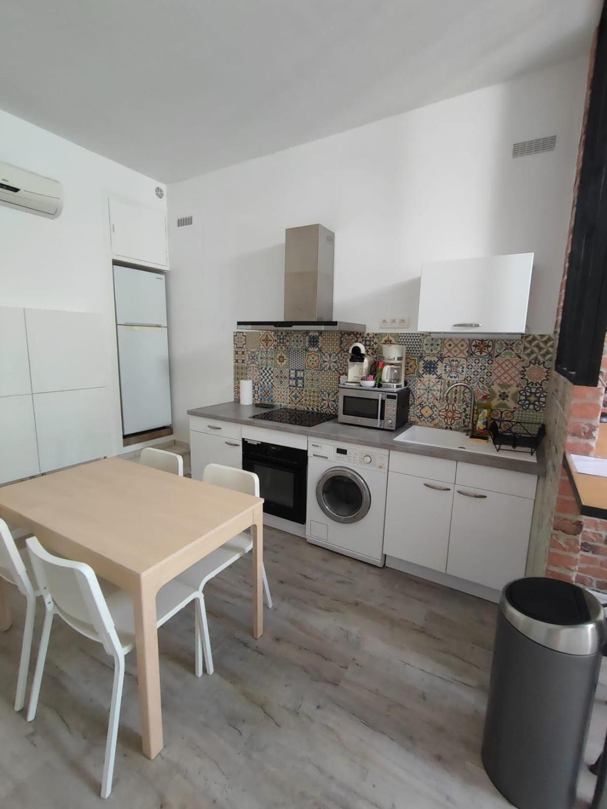 Appartement T2 48 M2 Independant Parking Public Gratuit A Proximite ベジエ エクステリア 写真